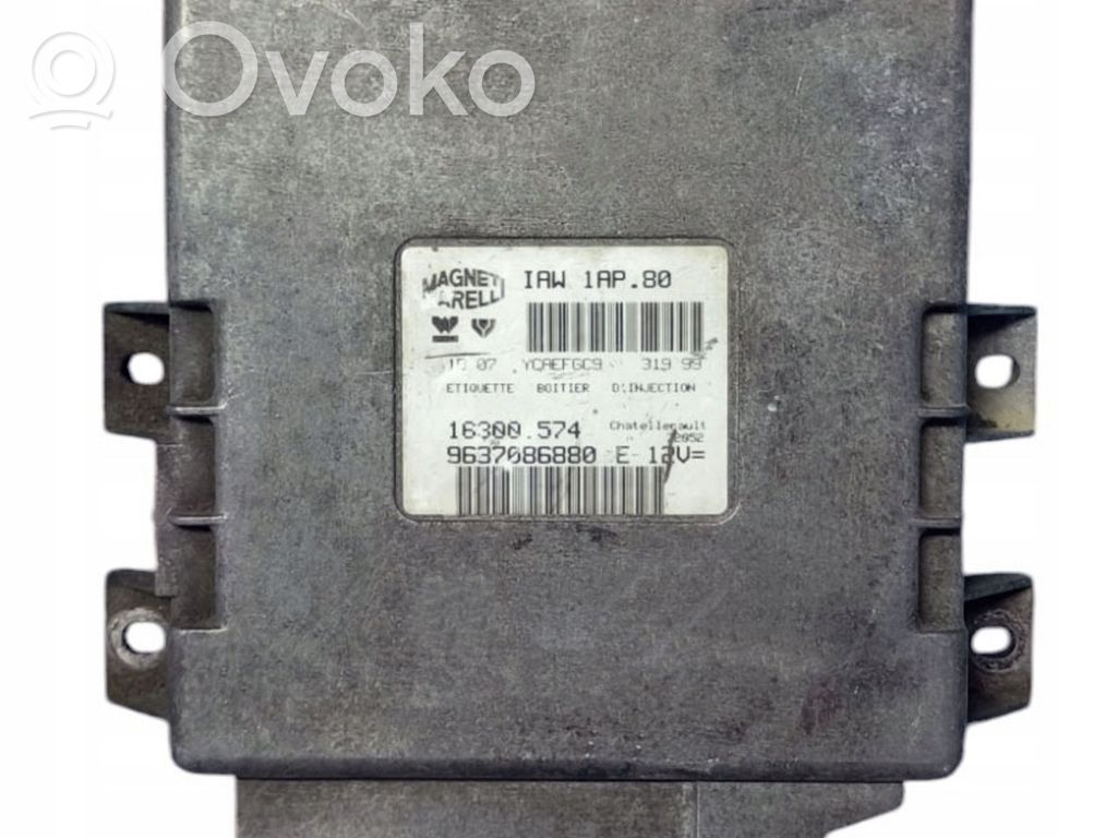 Peugeot 206 Engine control unit/module 