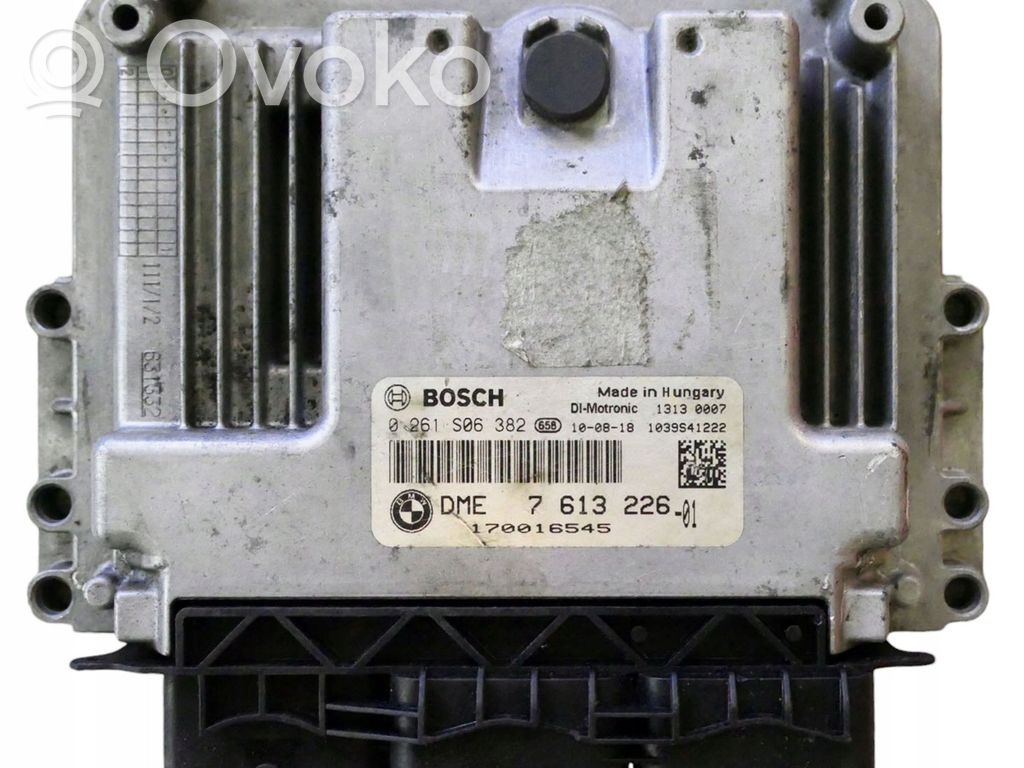 Engine control unit/module   DME7613226,0261S06382