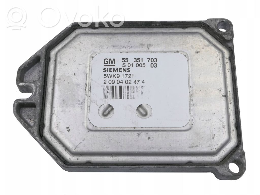 Opel Zafira A Engine control unit/module 