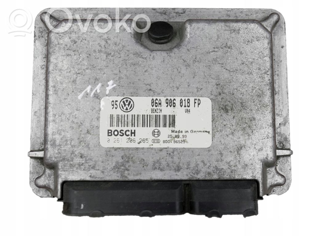 Engine control unit/module   06A906018FP,0261206265