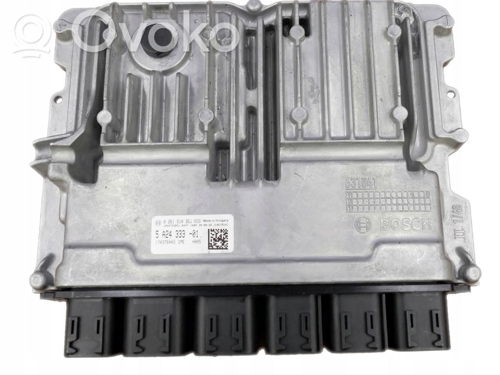 BMW 1 F40 Engine control unit/module 