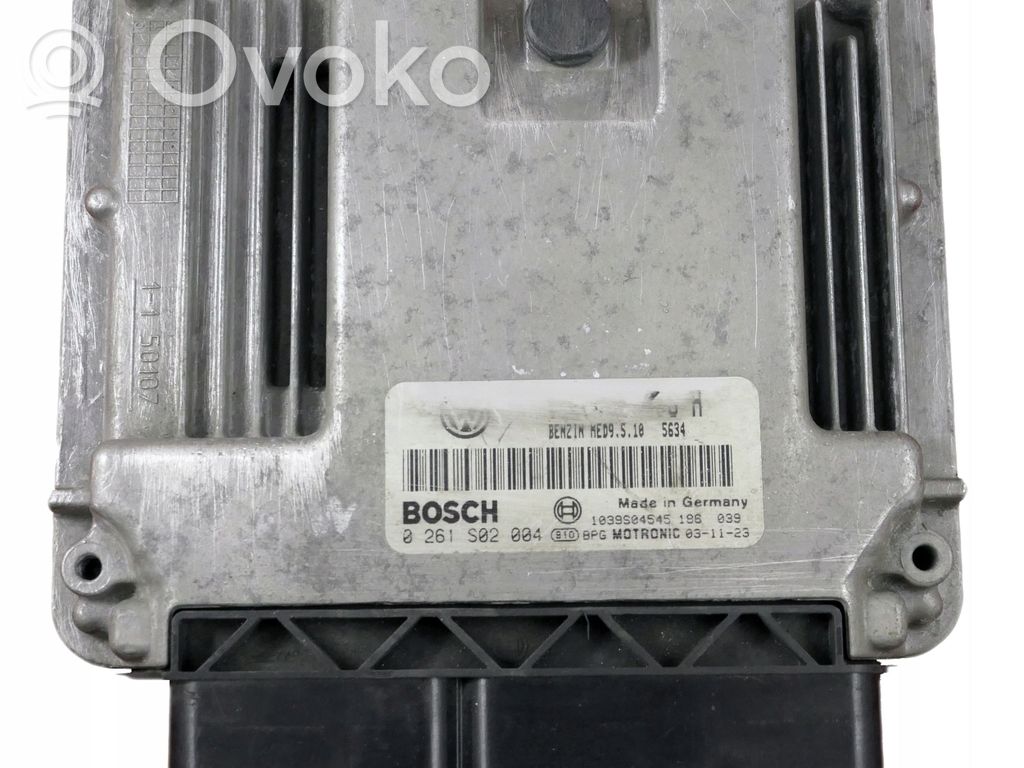 Volkswagen Golf V Engine control unit/module 