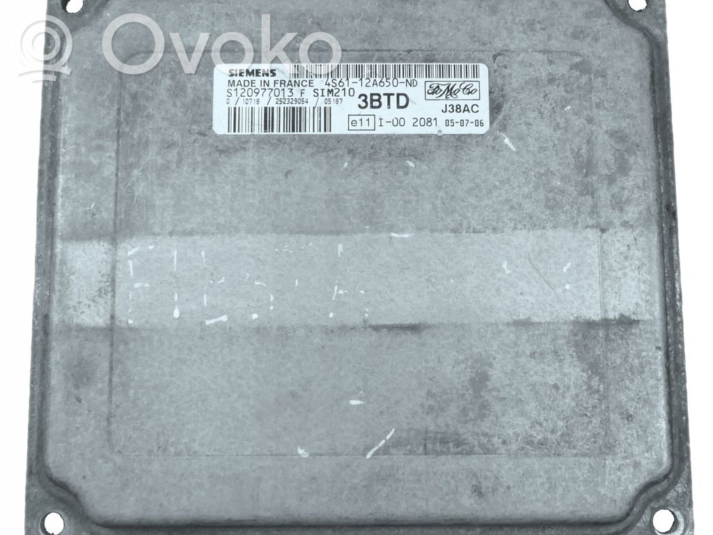 Sterownik / Moduł ECU   4S6112A650ND,3BDT,S120977013,S120977013F
