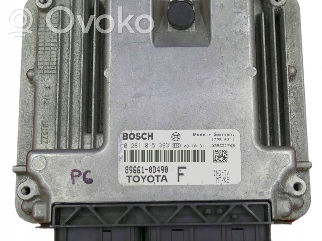 Toyota Auris 150 Engine control unit/module 
