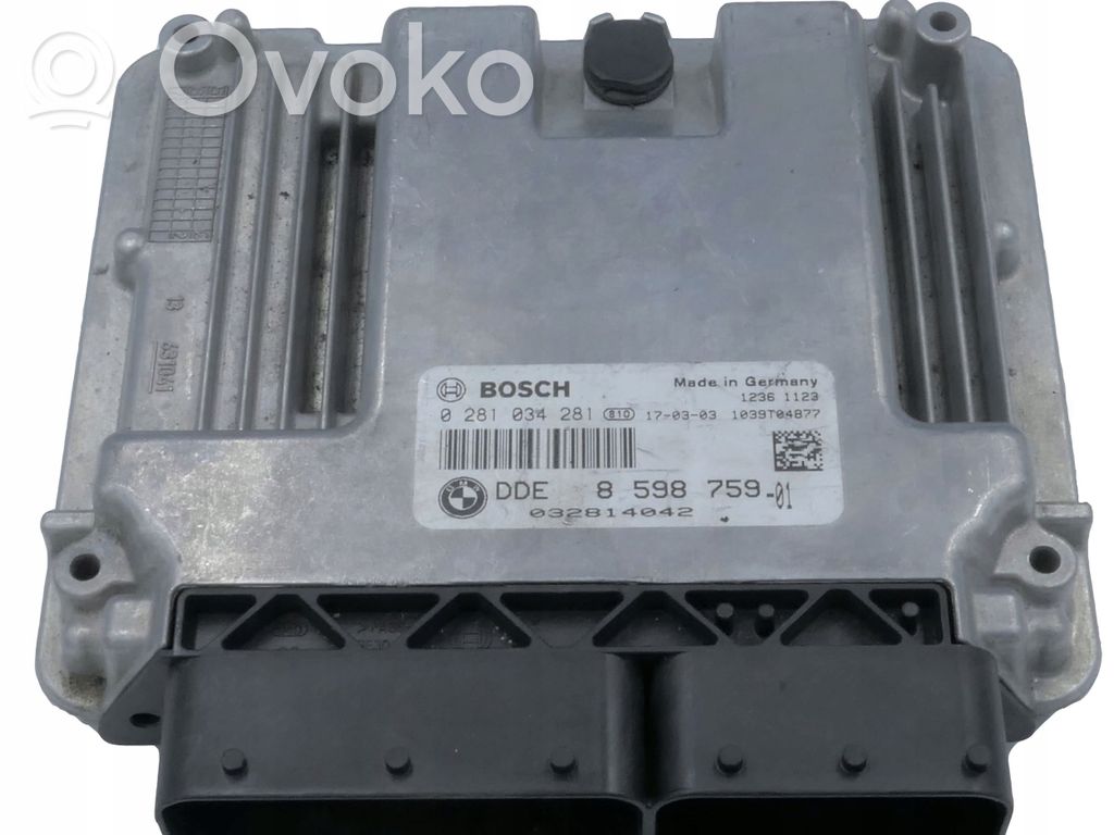 BMW 3 F30 F35 F31 Variklio valdymo blokas 