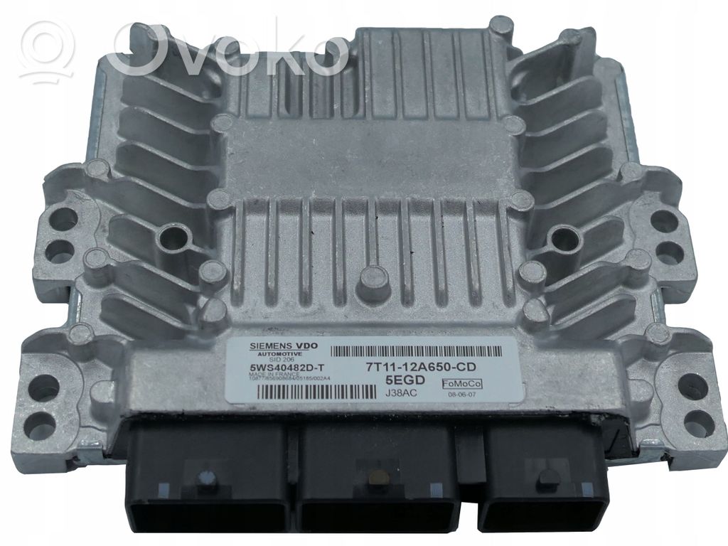 Ford Focus Engine control unit/module 