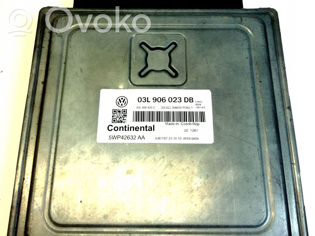 Volkswagen Caddy Engine control unit/module 