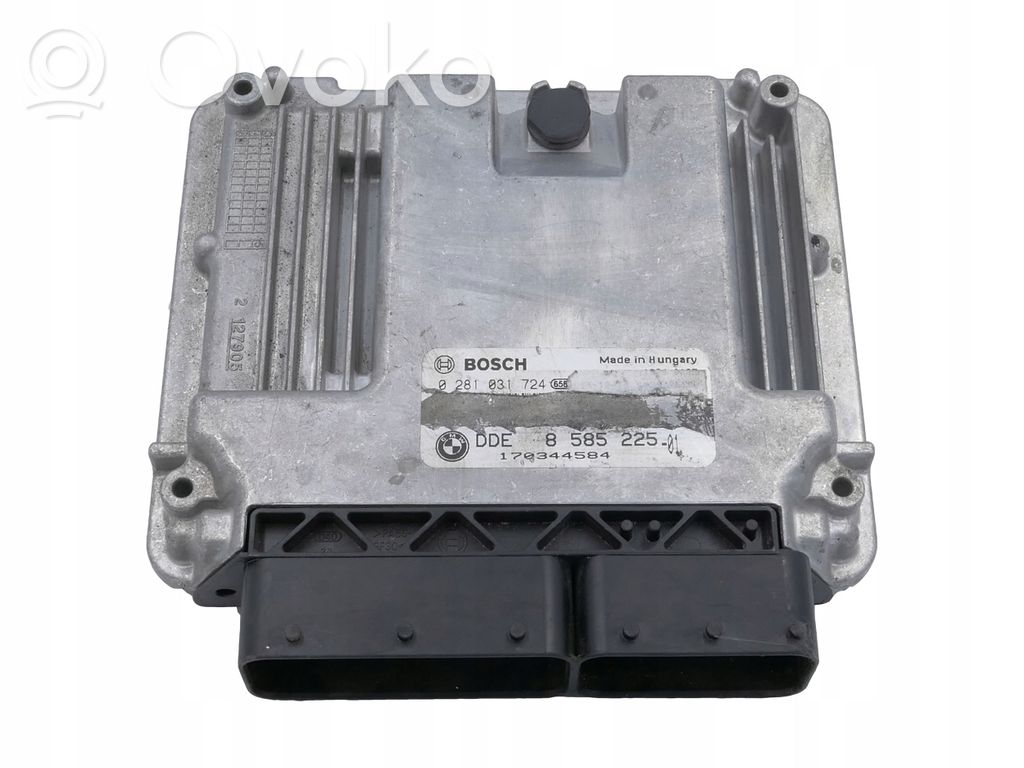 BMW 2 F22 F23 Engine control unit/module 