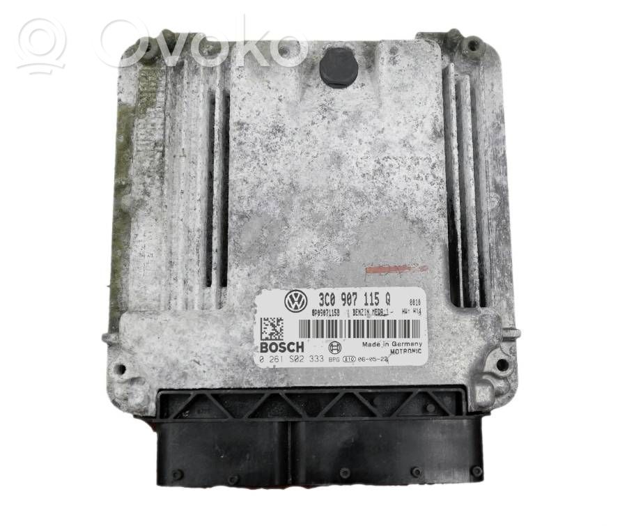 Volkswagen PASSAT B6 Engine control unit/module 