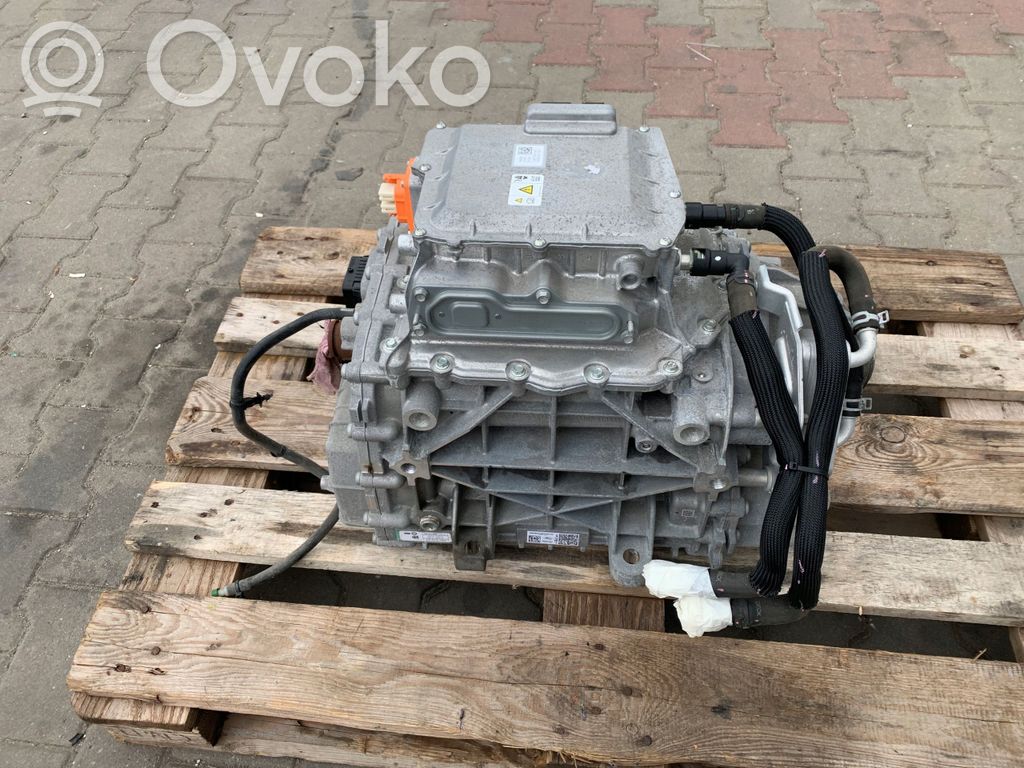 Moottori   LJ987B012AE