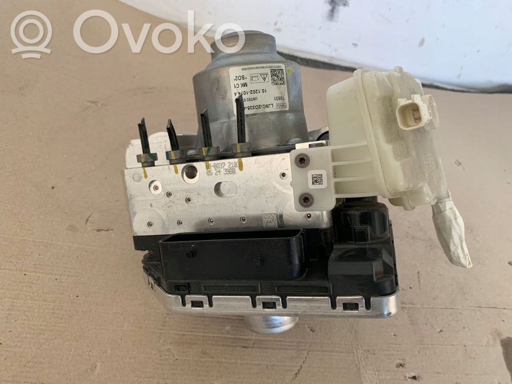 ABS-pumppu   LJ9C2D335AK