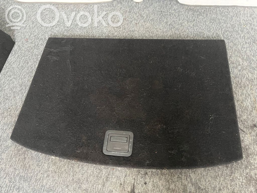 Mazda 6 Galinis salono kilimas 