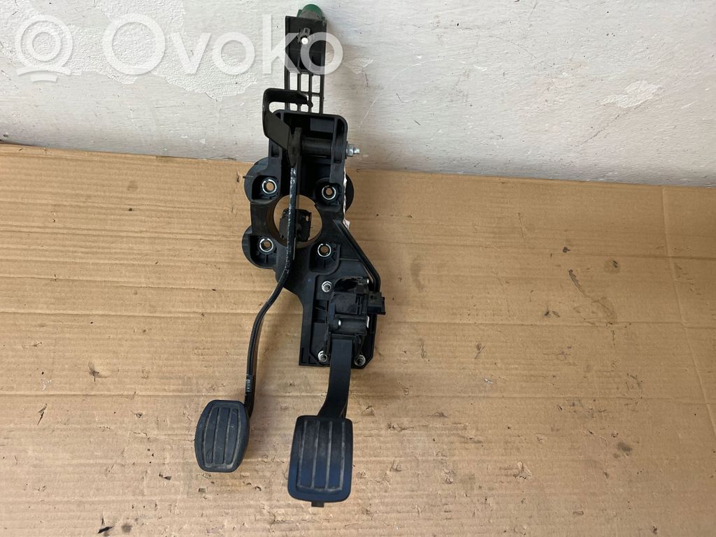 Toyota Proace Akseleratora pedālis 