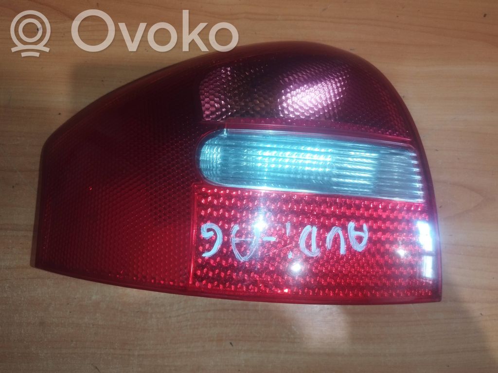 Audi A6 S6 C5 4B Lampa tylna 