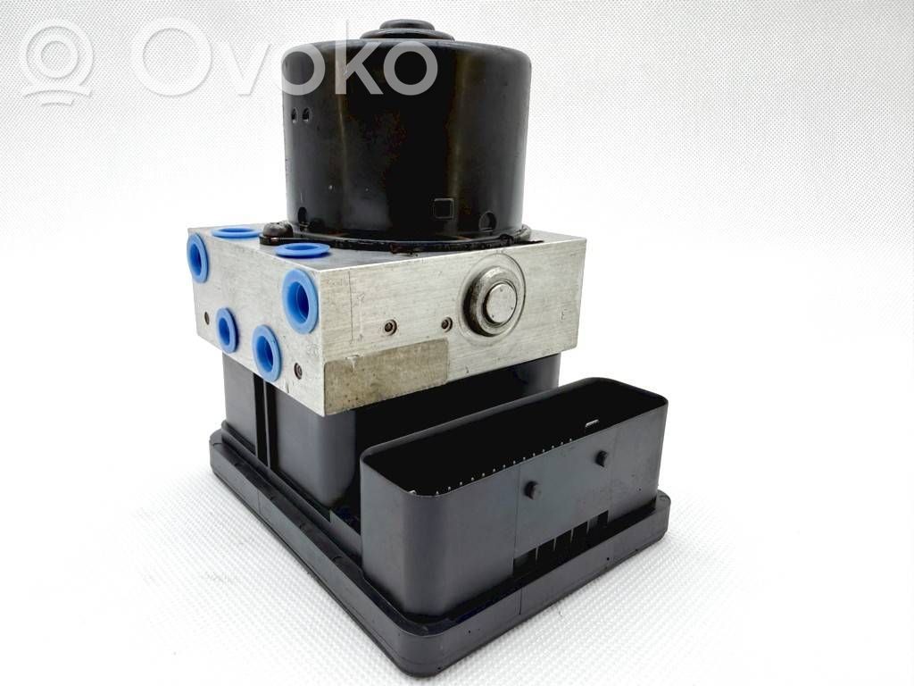 ABS-pumppu   K838A18A45,10096001313,P4G8B08A3J,8V412C405AE