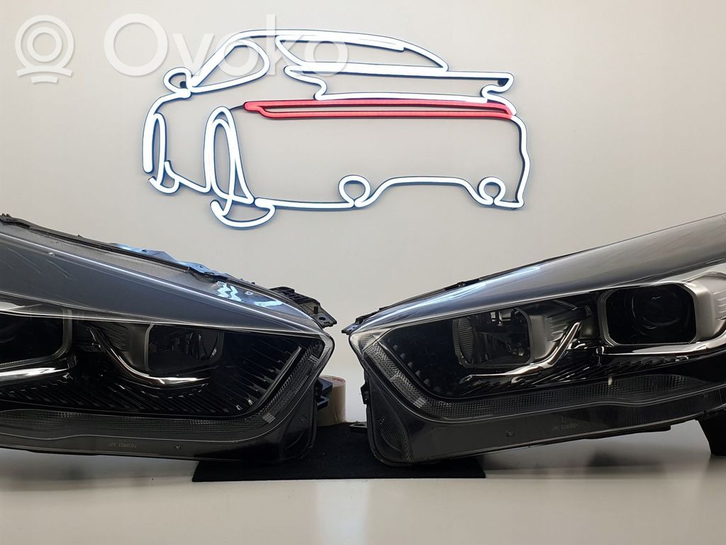 Ford Kuga II Lot de 2 lampes frontales / phare 