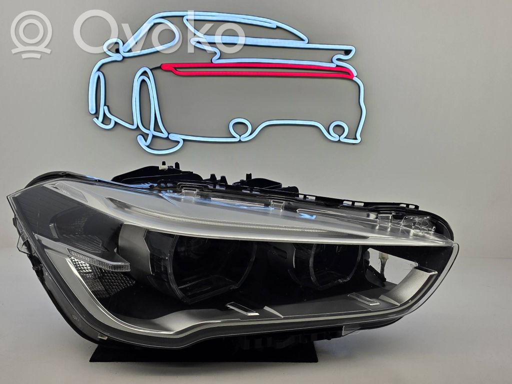 BMW X1 F48 F49 Lampa przednia 