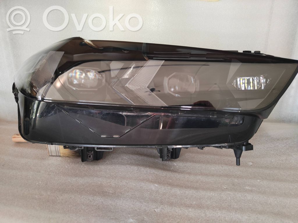 BMW X5 G05 Lampa przednia 