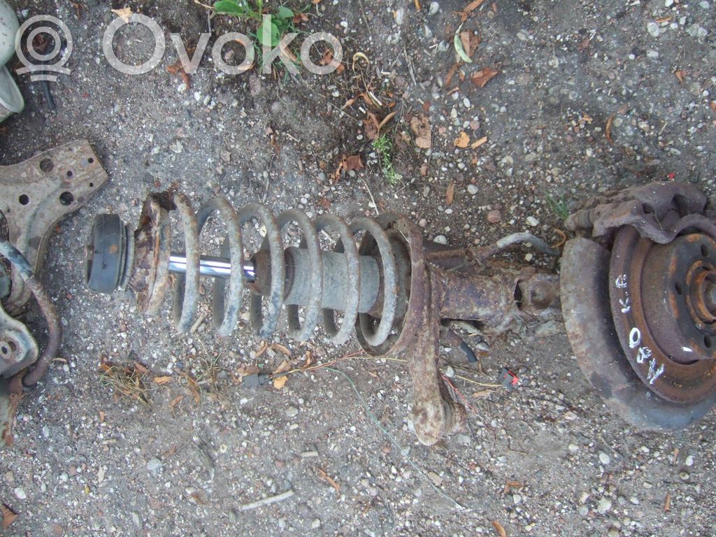 Front wheel hub