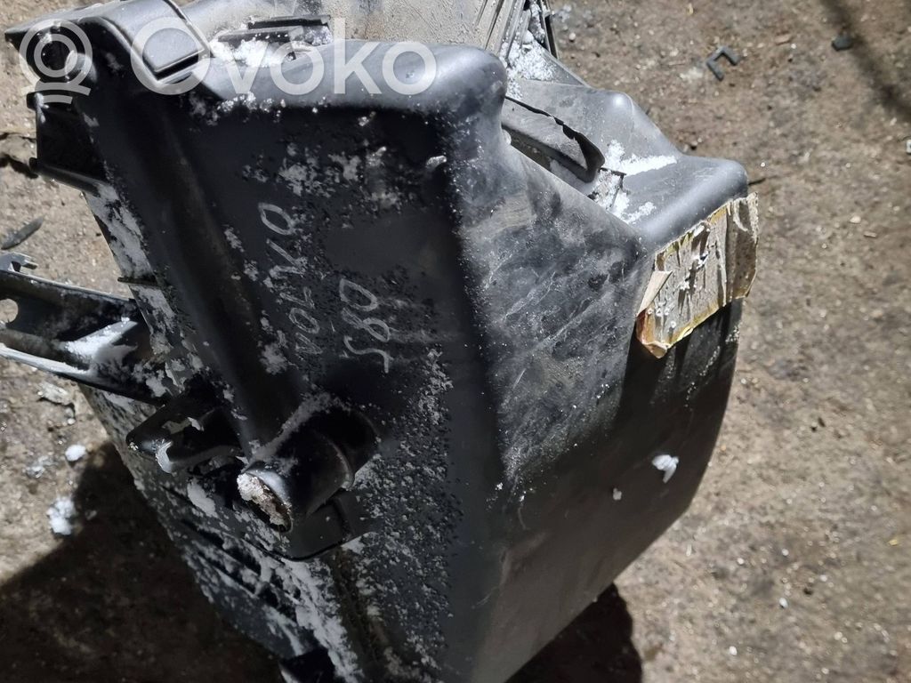 Air filter box