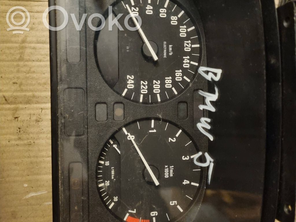 BMW 5 E34 Speedometer (instrument cluster) 