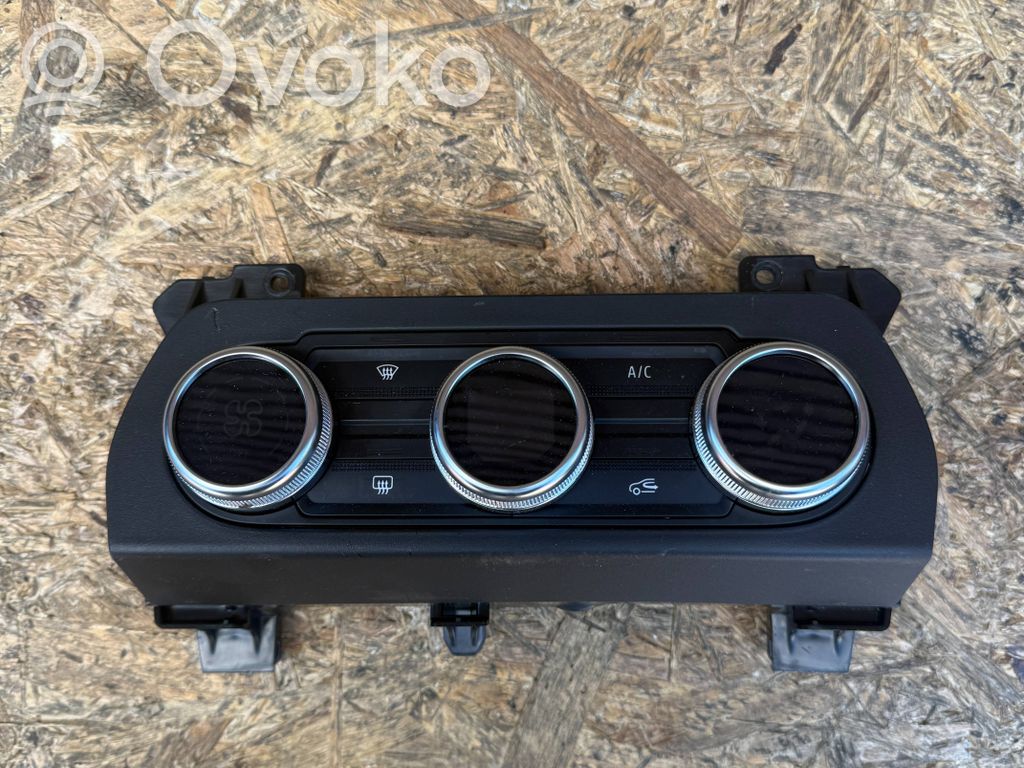 Dacia Sandero III Climate control unit 