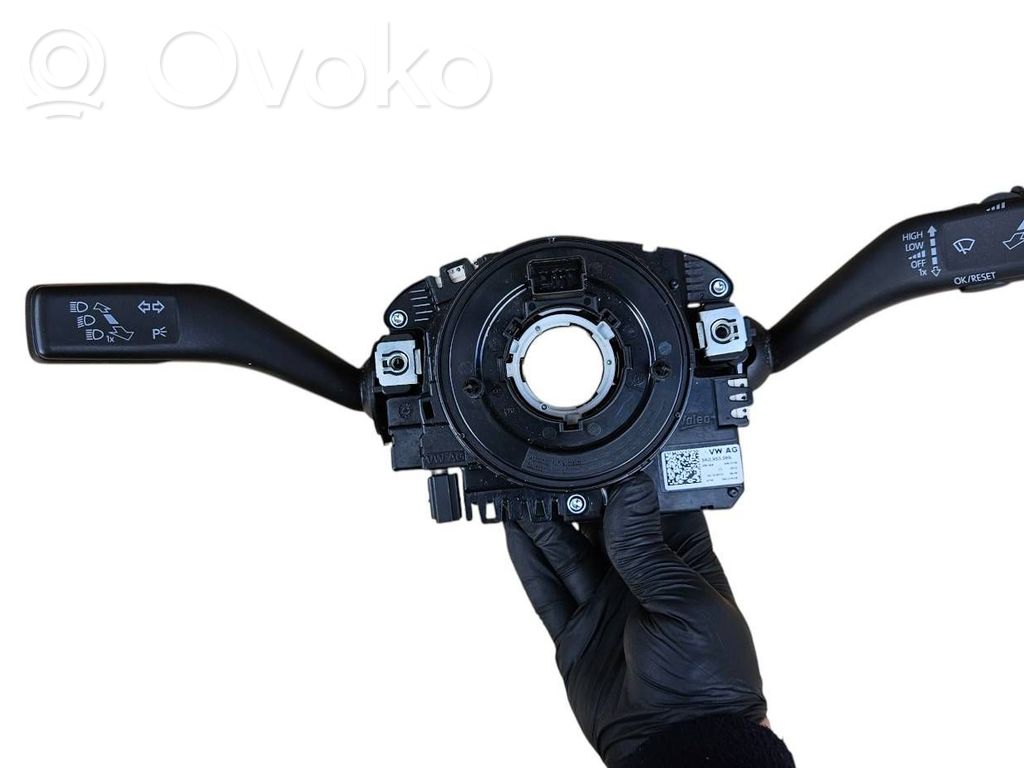 Volkswagen Golf VI Airbag slip ring squib (SRS ring) 