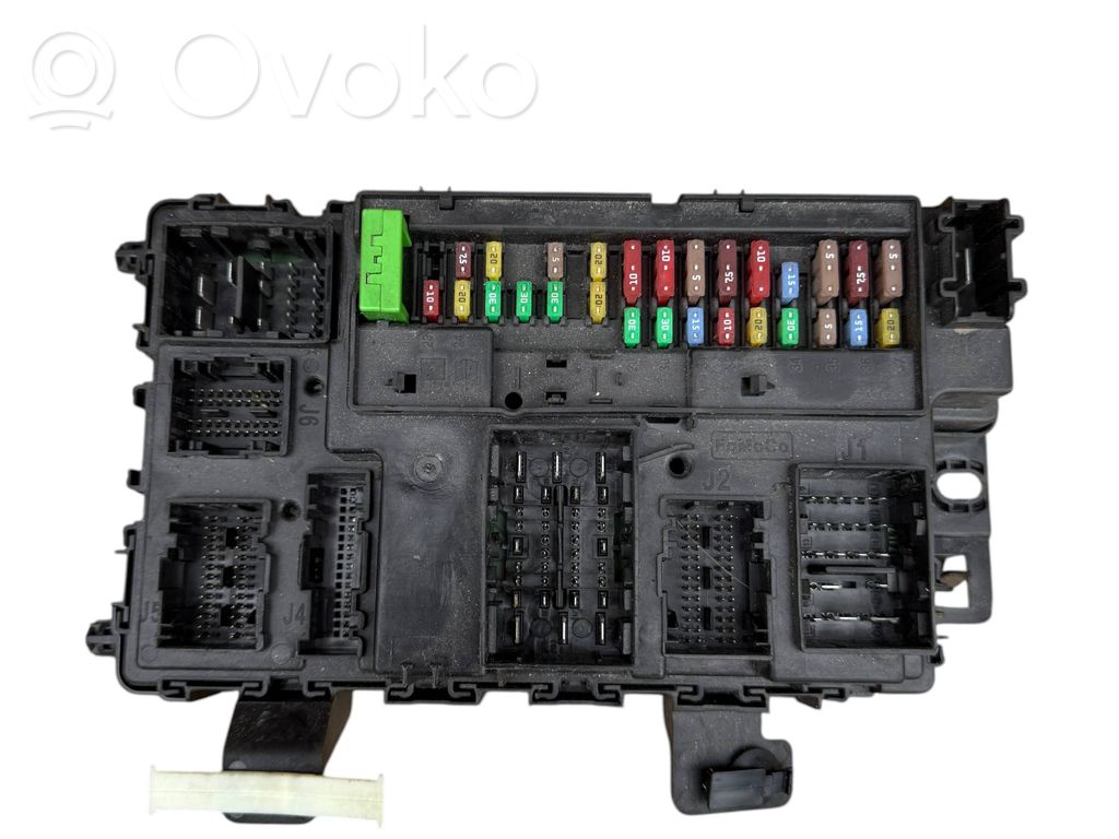Ford Transit Custom Saugiklių dėžė (komplektas) 
