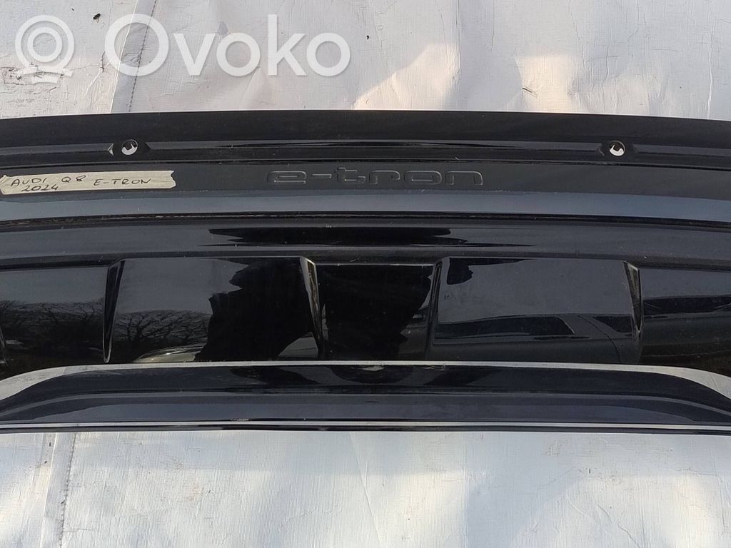 Audi Q8 e-tron Бампер 