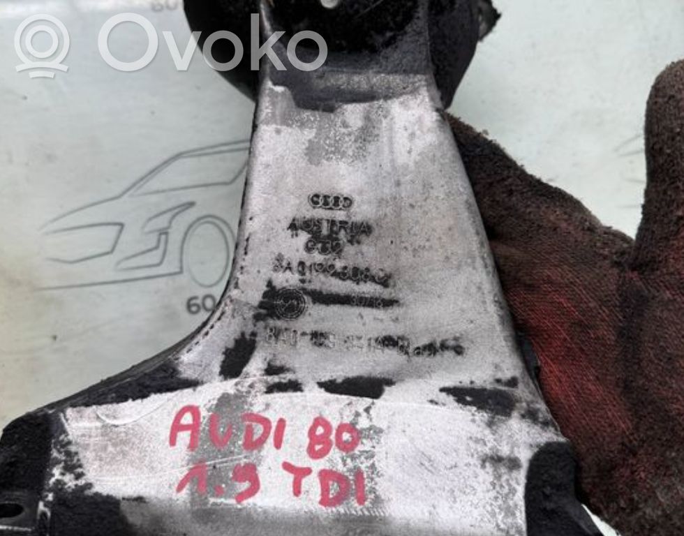 Audi 80 90 S2 B4 Engine mounting bracket 