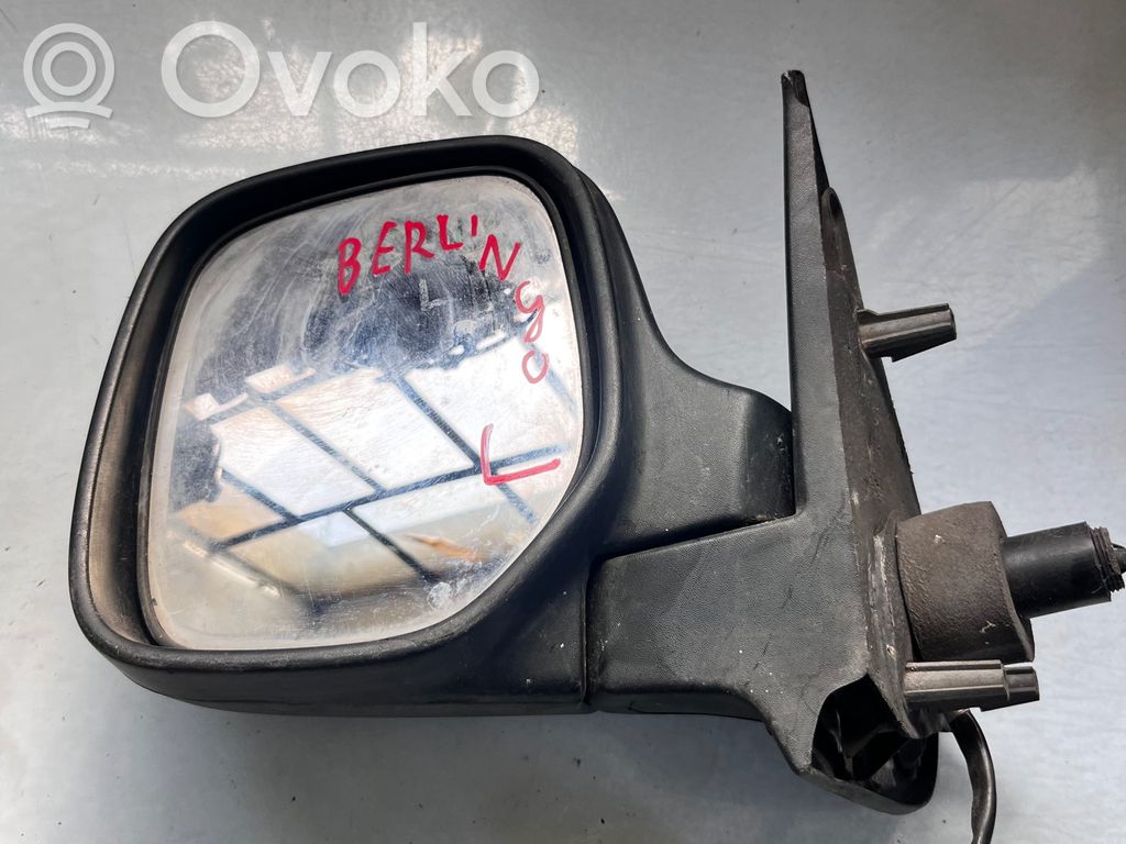 Citroen Berlingo Front door electric wing mirror 