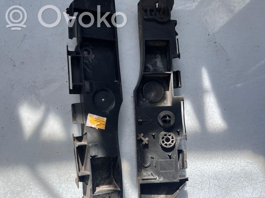 Rear bumper mounting bracket   202111,02235S22,9646790280
