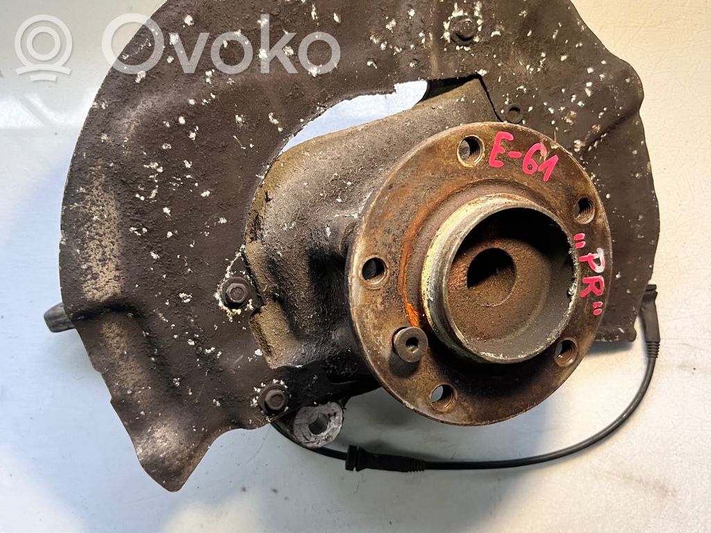 Front wheel hub spindle knuckle   727