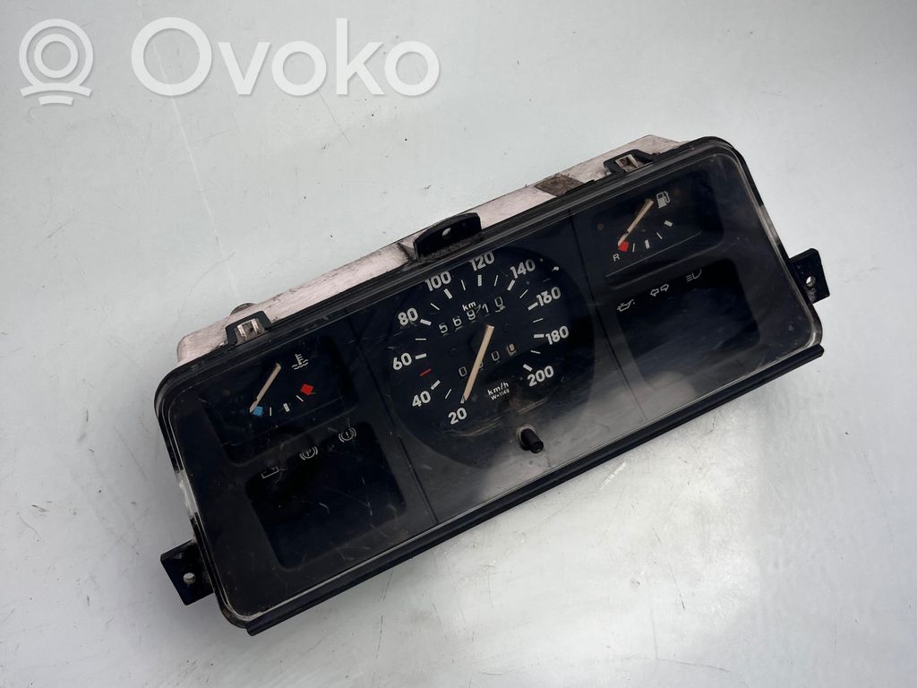 Opel Corsa A Speedometer (instrument cluster) 