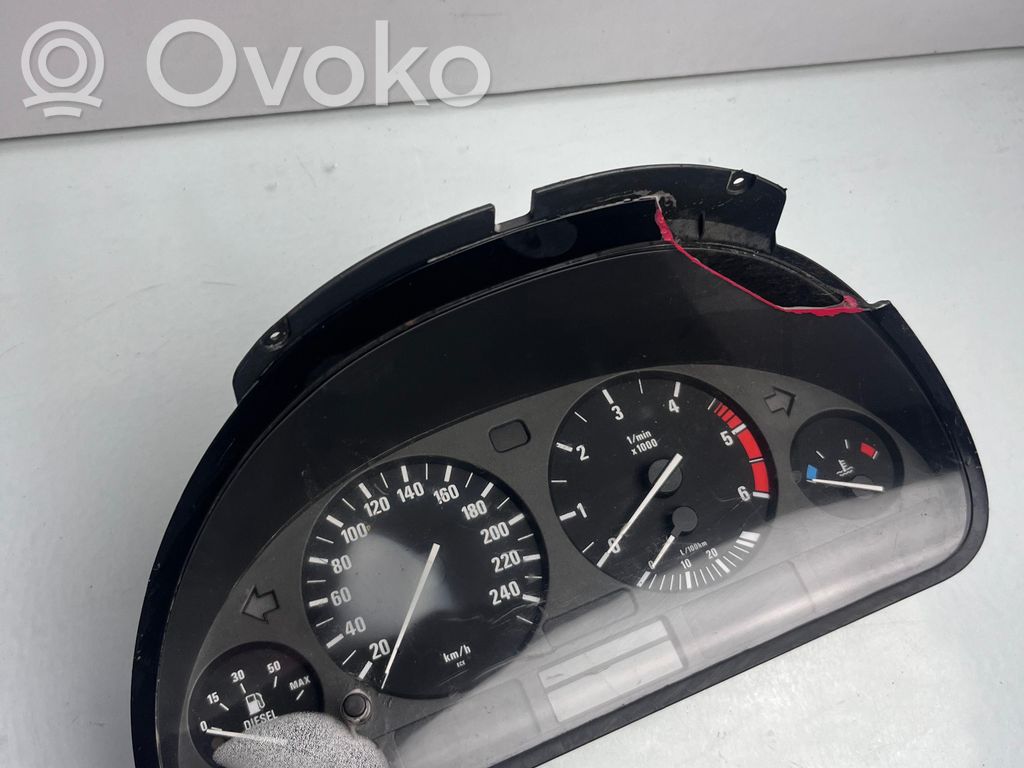 BMW 5 E39 Speedometer (instrument cluster) 