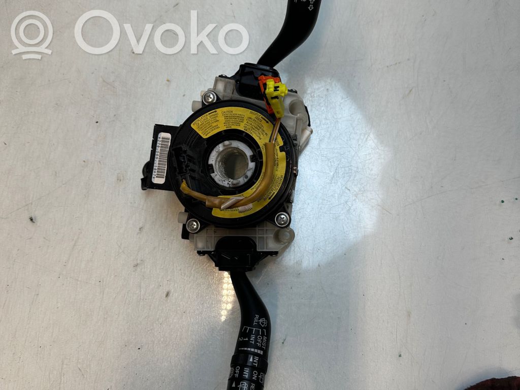 Commodo, commande essuie-glace/phare   GR3K17E906