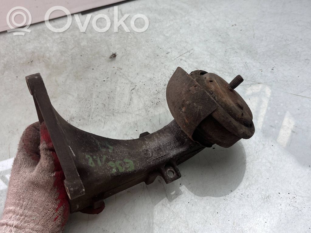 BMW Z3 E36 Engine mounting bracket 