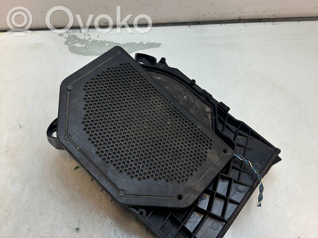 BMW 3 E90 E91 Altavoz subwoofer 