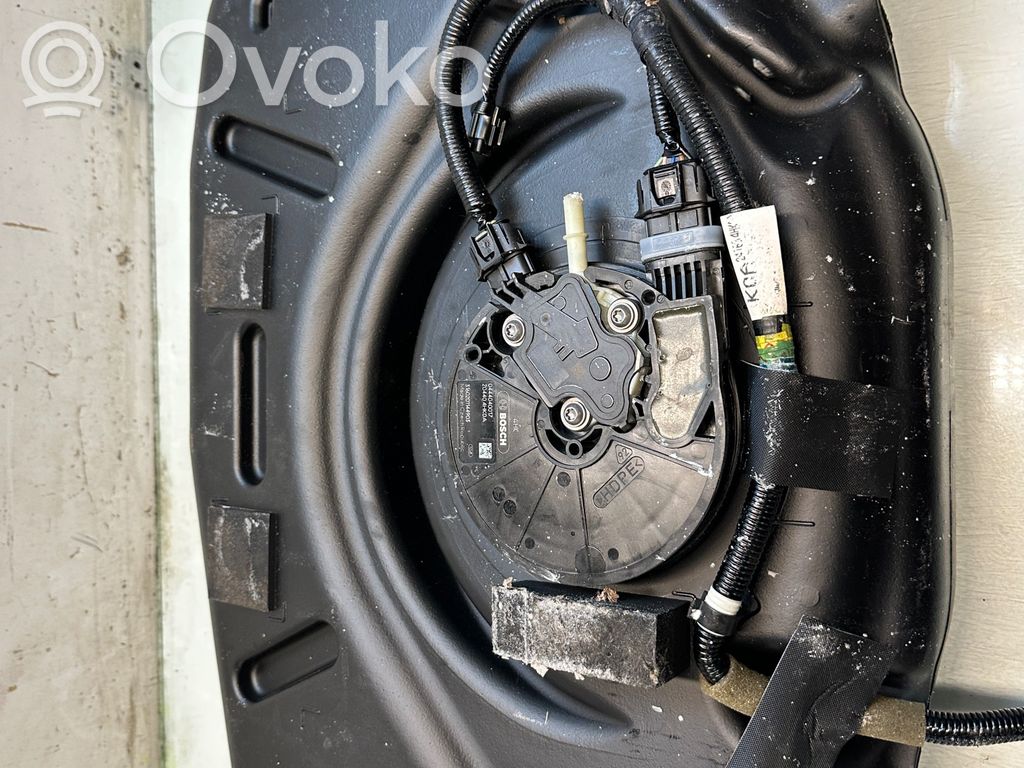 Zbiornik płynu AdBlue   204114HK0A