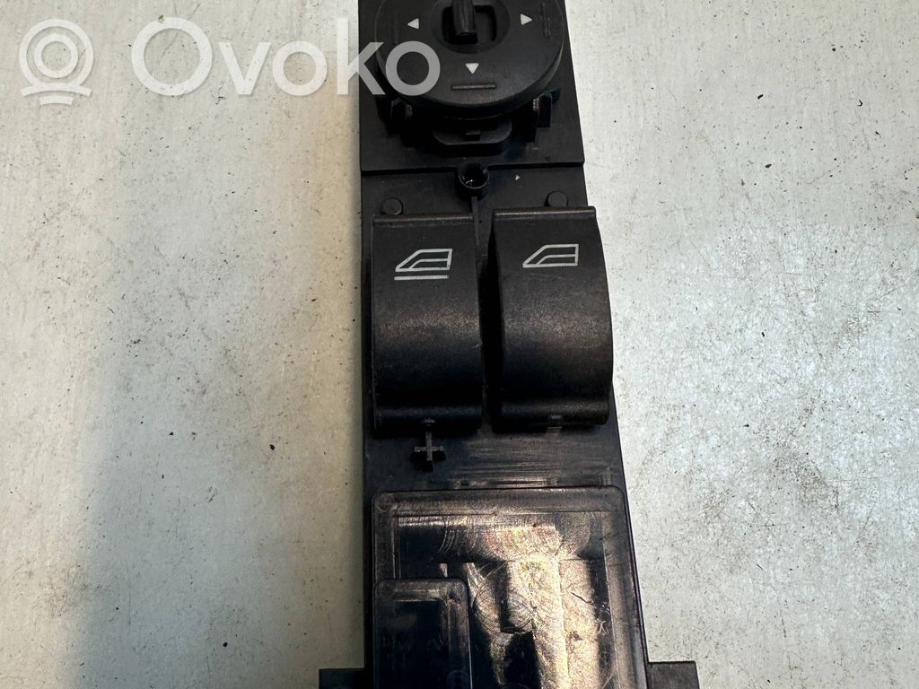 Interruptor del elevalunas eléctrico   7M5T14529BA