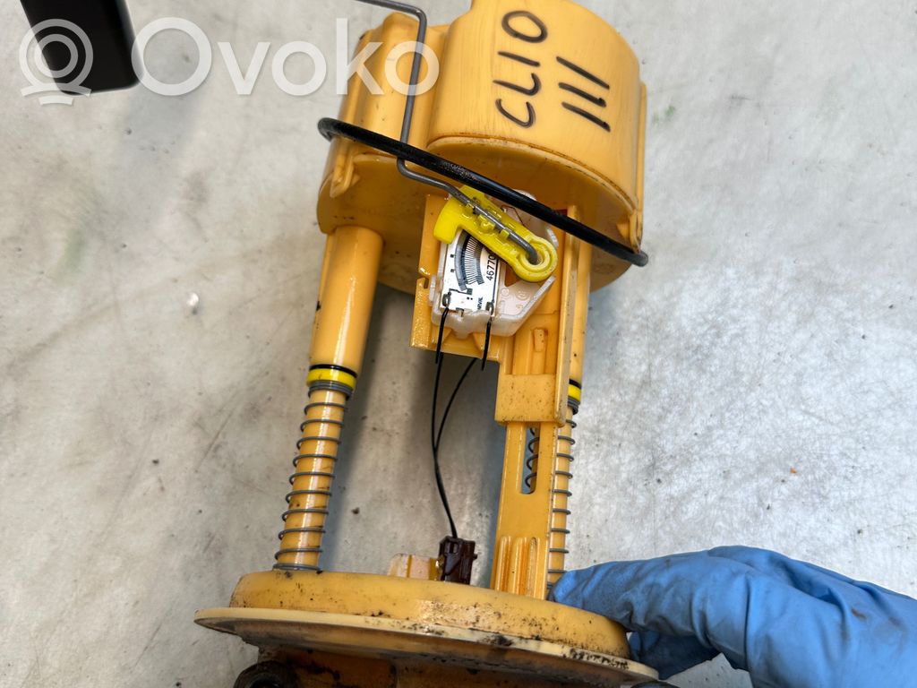 Renault Clio III In-tank fuel pump 