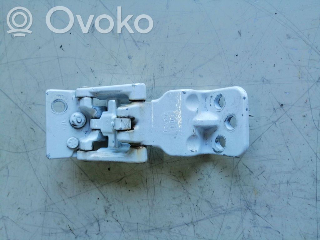 Rear door upper hinge