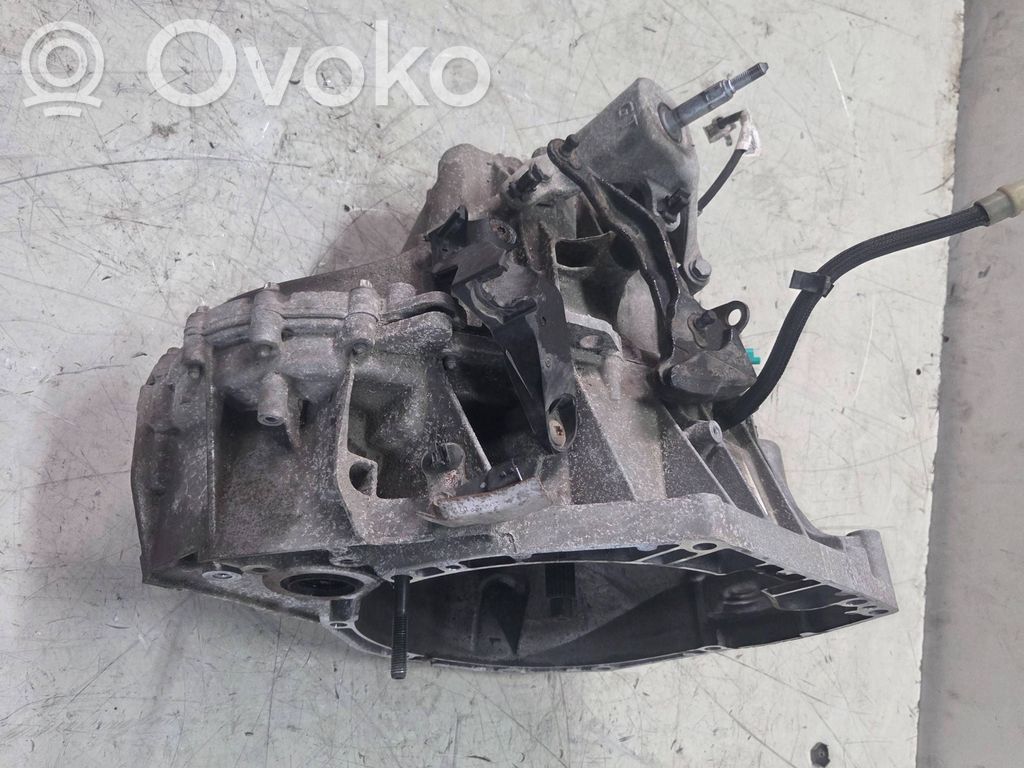 Renault Megane IV Manualna 6-biegowa skrzynia biegów 