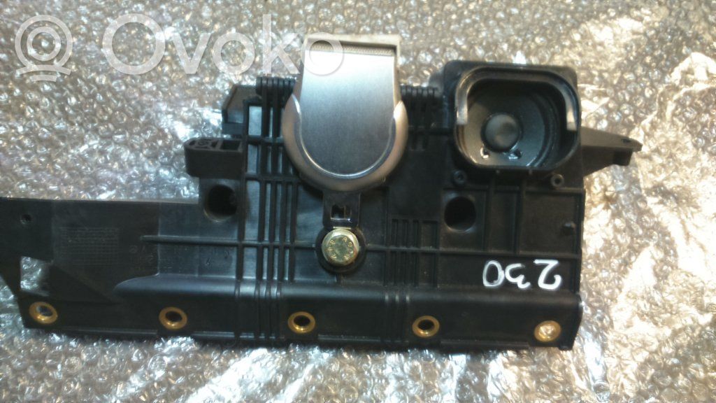 Volvo S70  V70  V70 XC Rear seatbelt 