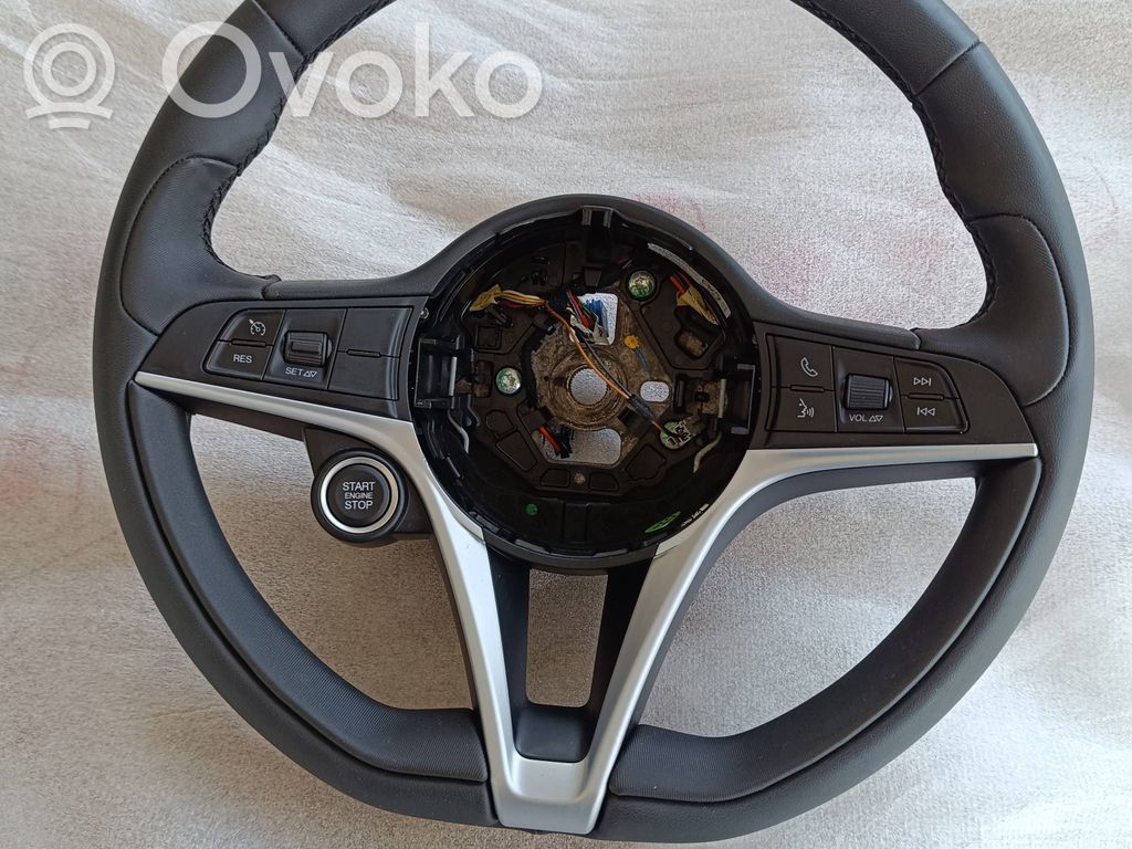 Alfa Romeo Giulia Ohjauspyörä 