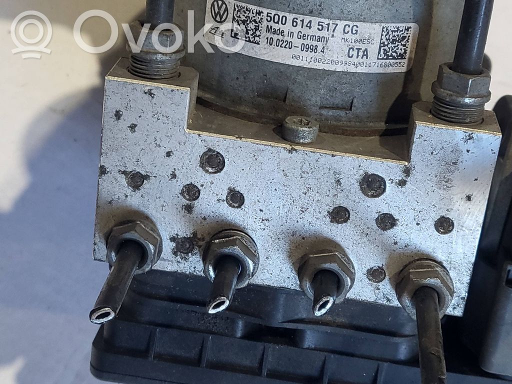 Volkswagen Touran II ABS Pump 