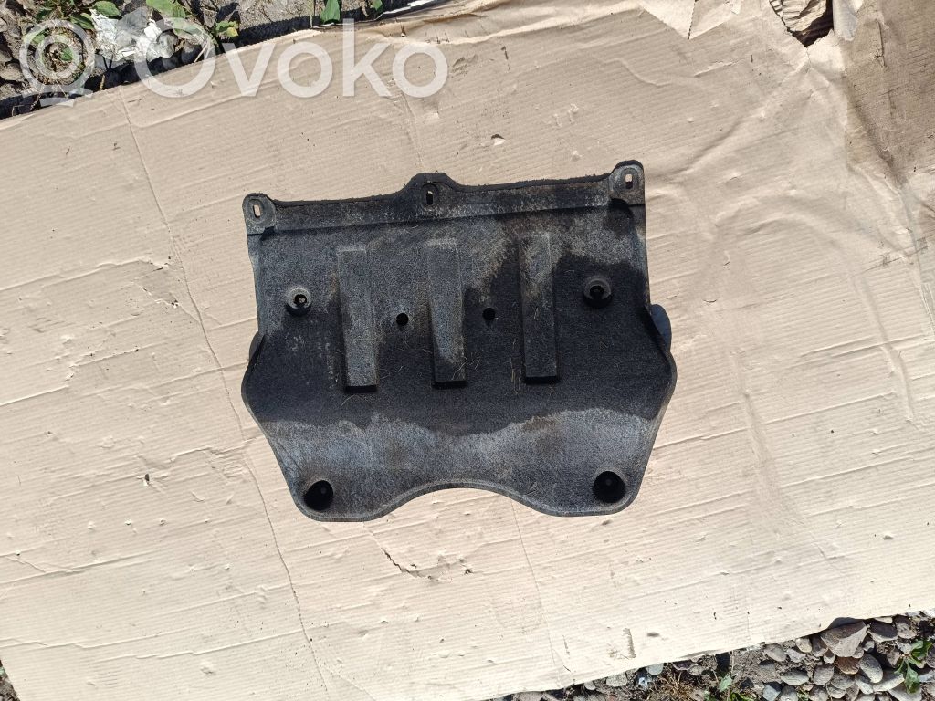 Ford Kuga II Engine splash shield/under tray 
