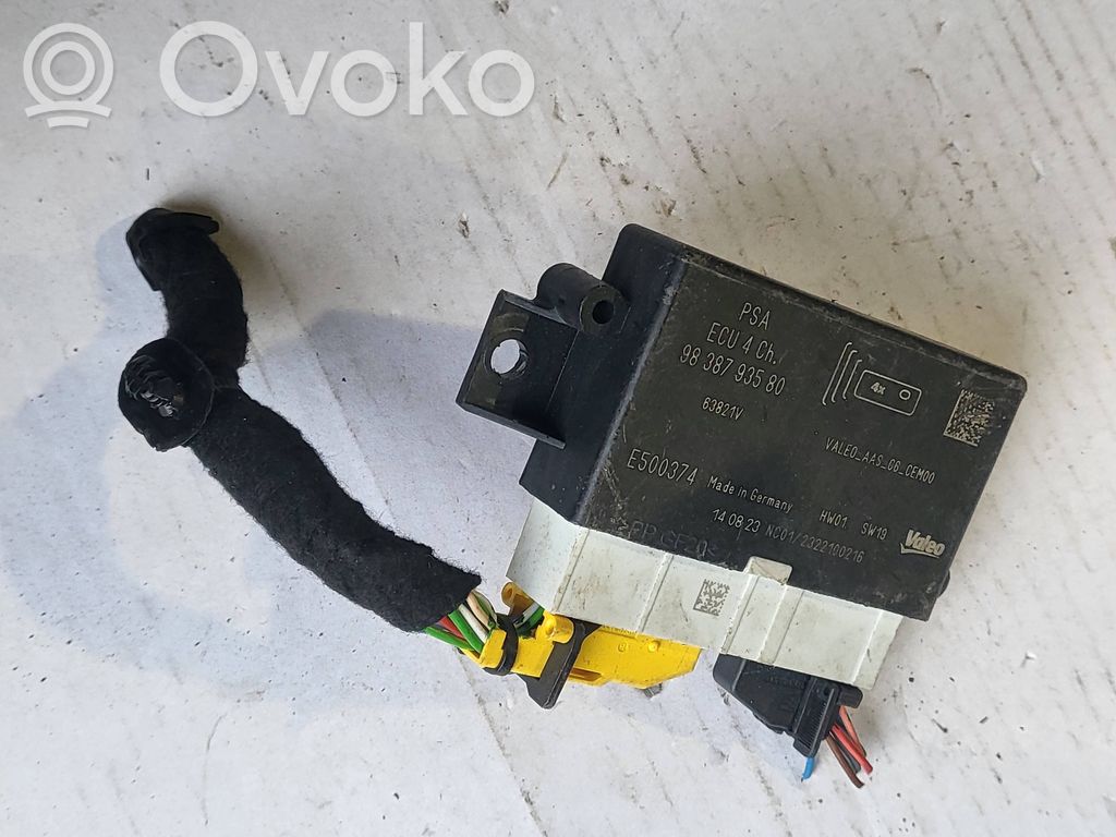 Parking PDC control unit/module   9838793580,E500374,2322100216,63821V