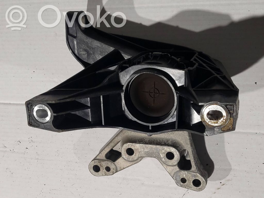 Engine mount bracket   091622