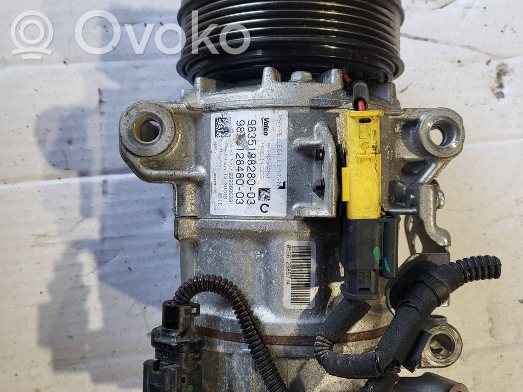 Peugeot 5008 II Kompresor / Sprężarka klimatyzacji A/C 